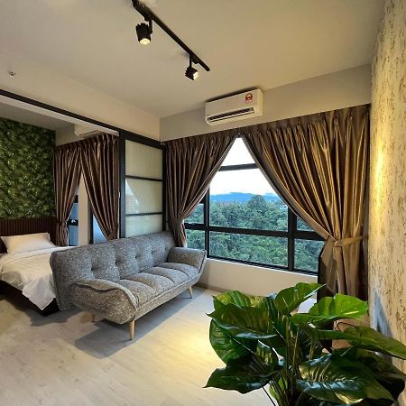 Appartamento Jesselton Quay Kota Kinabalu 1 Esterno foto